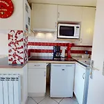 Holiday home La Maison Du Carbonet *
